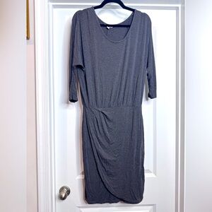 Banana Republic Grey Drop waist 3/4 Length / Long Sleeve Stretch Dress Sz Medium